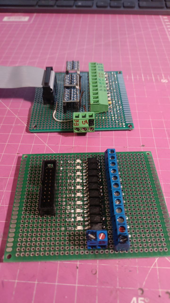 Cnc control board
Ver 1.2 above, 
Ver 2.0 below

3.3v logic out to 5v TTL ( stepper drivers)