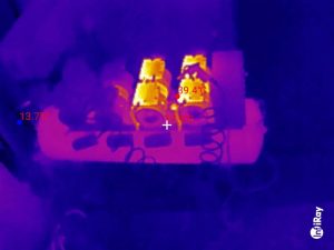 Compressor in infrared showing which parts are working